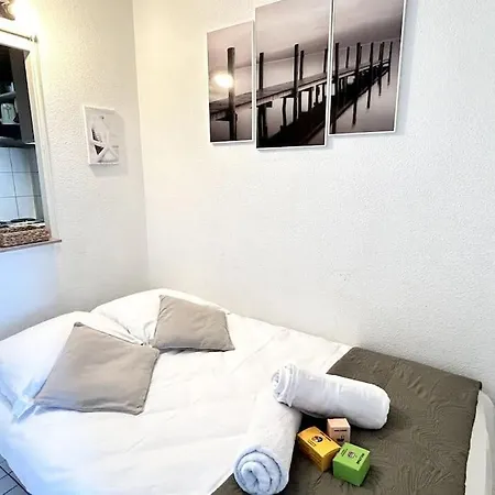 044 - L' Equateur 4pers - 150m *