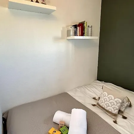 044 - L' Equateur 4pers - 150m * La Grande Motte