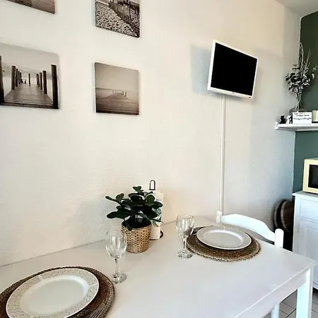Apartment 044 - L' Equateur 4pers - 150m