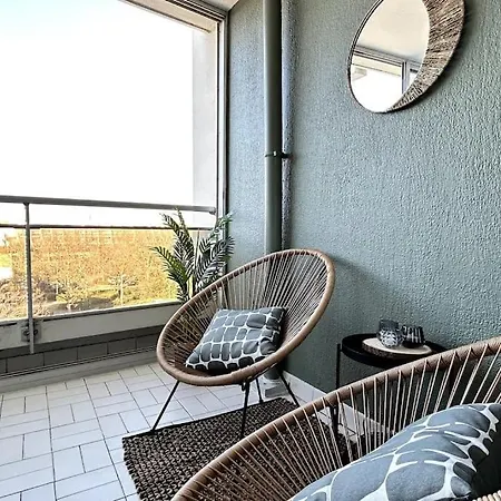 044 - L' Equateur 4pers - 150m * La Grande Motte